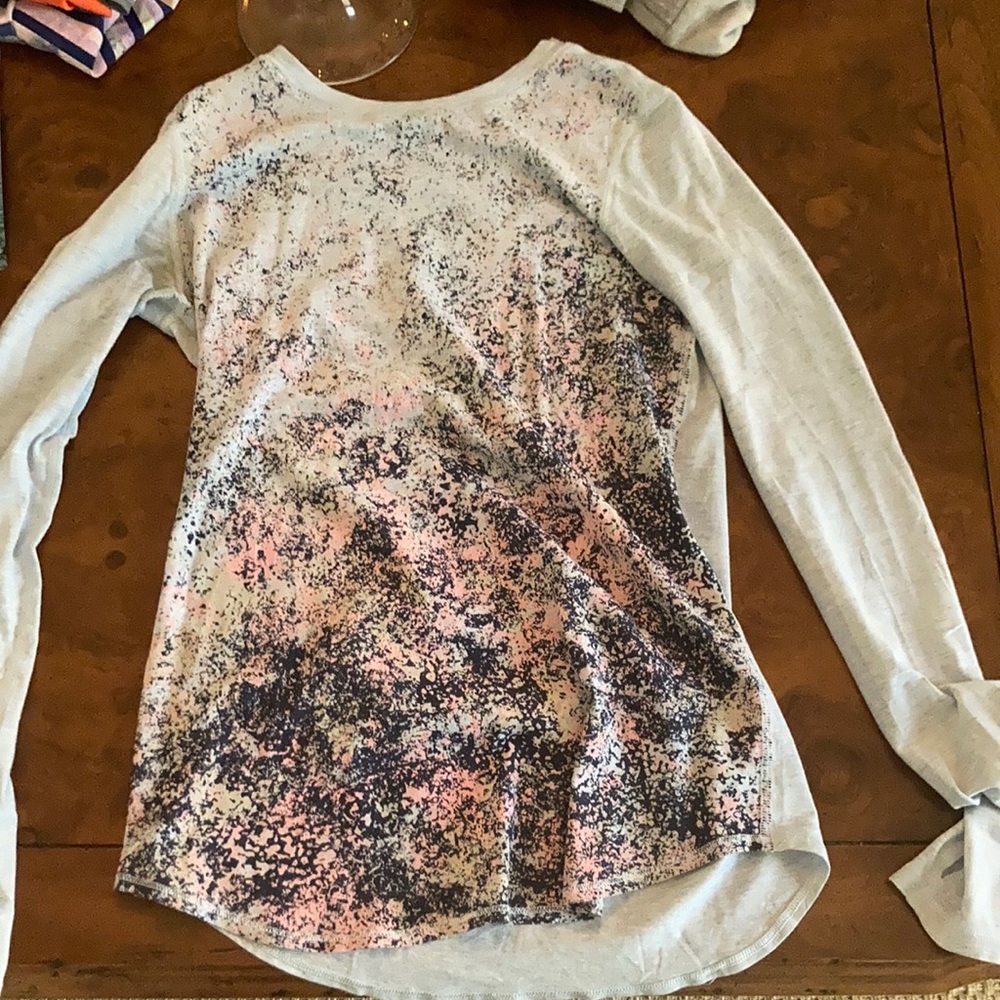 Ivivva long sleeved shirt